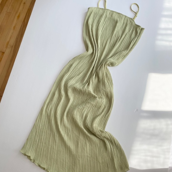 Madewell plissée dress - Picture 2 of 4